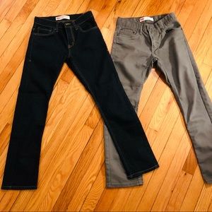 Two for one! Levi’s 511 slim boy’s size 12 Reg (26x26) pants.